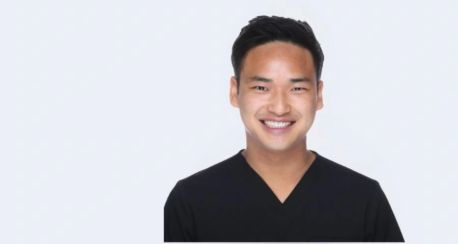 Dr Ashley Foo